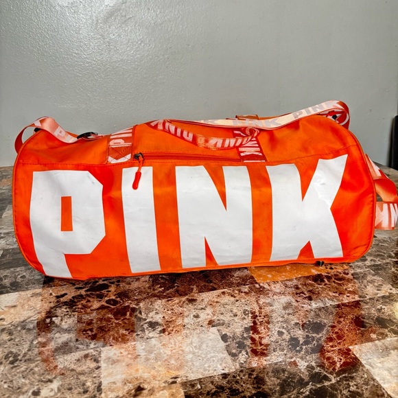 PINK Victoria's Secret Bold Orange Duffel Bag - Picture 6 of 7